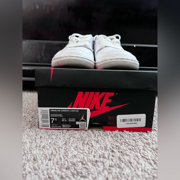 2 PAIRS- Nike Jordan 1 Low - Black Toe and Neutral Grey - Picture 5 of 11